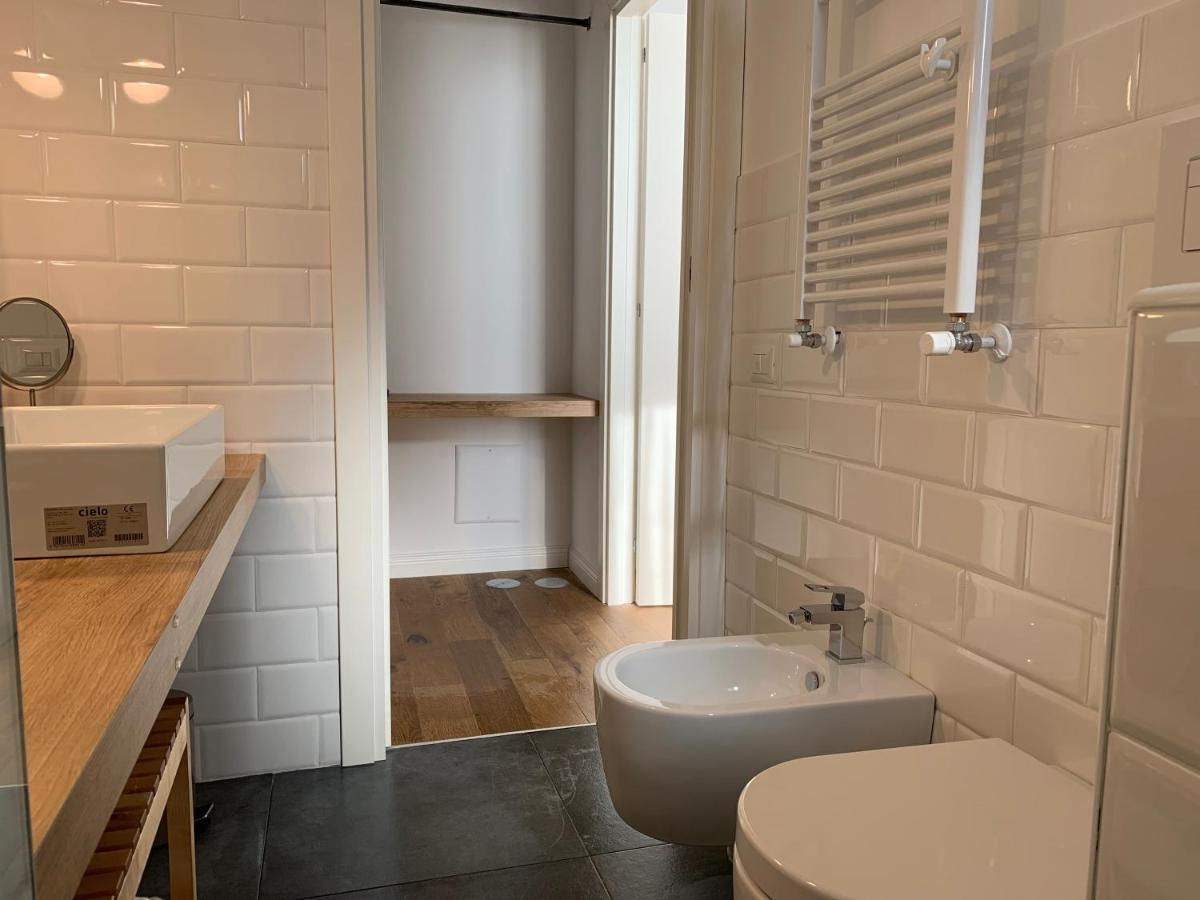 The Quality Apartment Napoli מראה חיצוני תמונה