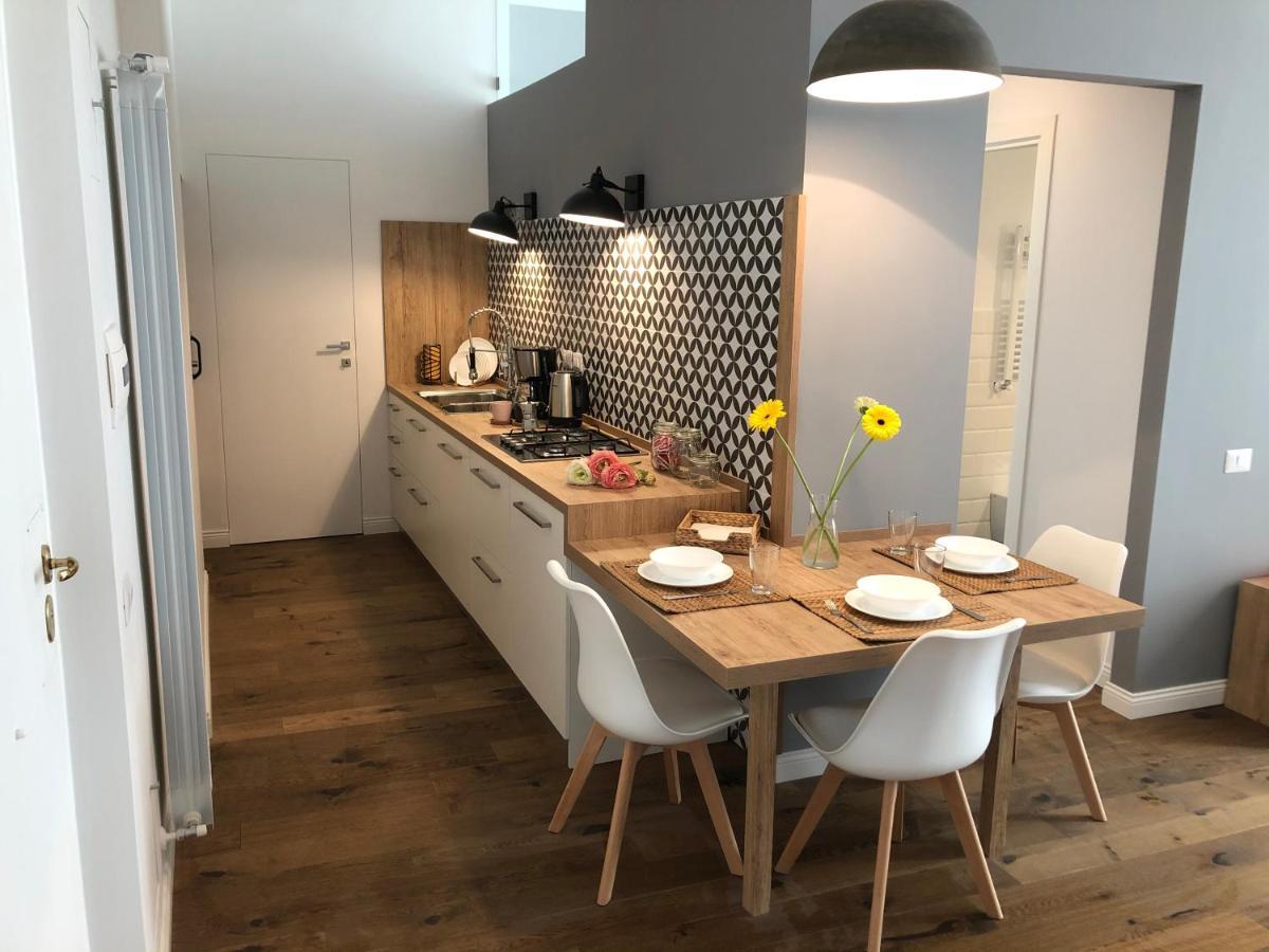 The Quality Apartment Napoli מראה חיצוני תמונה