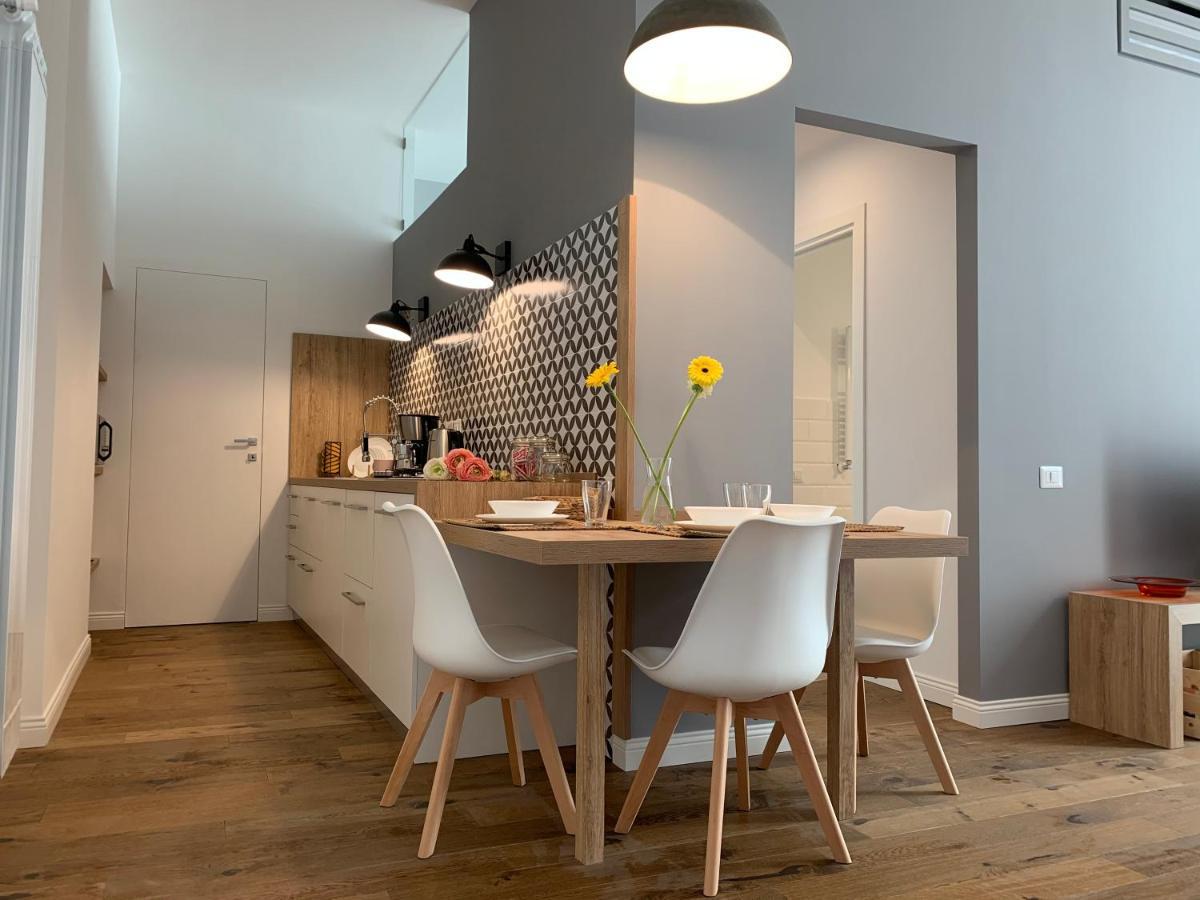 The Quality Apartment Napoli מראה חיצוני תמונה